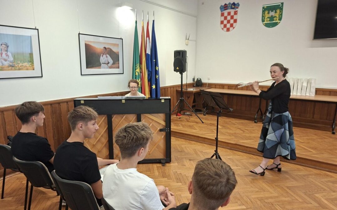 Grad Pregrada nagradio mentore, korepetitoricu i Glazbenu školu Pregrada za iznimne uspjehe na natjecanjima!